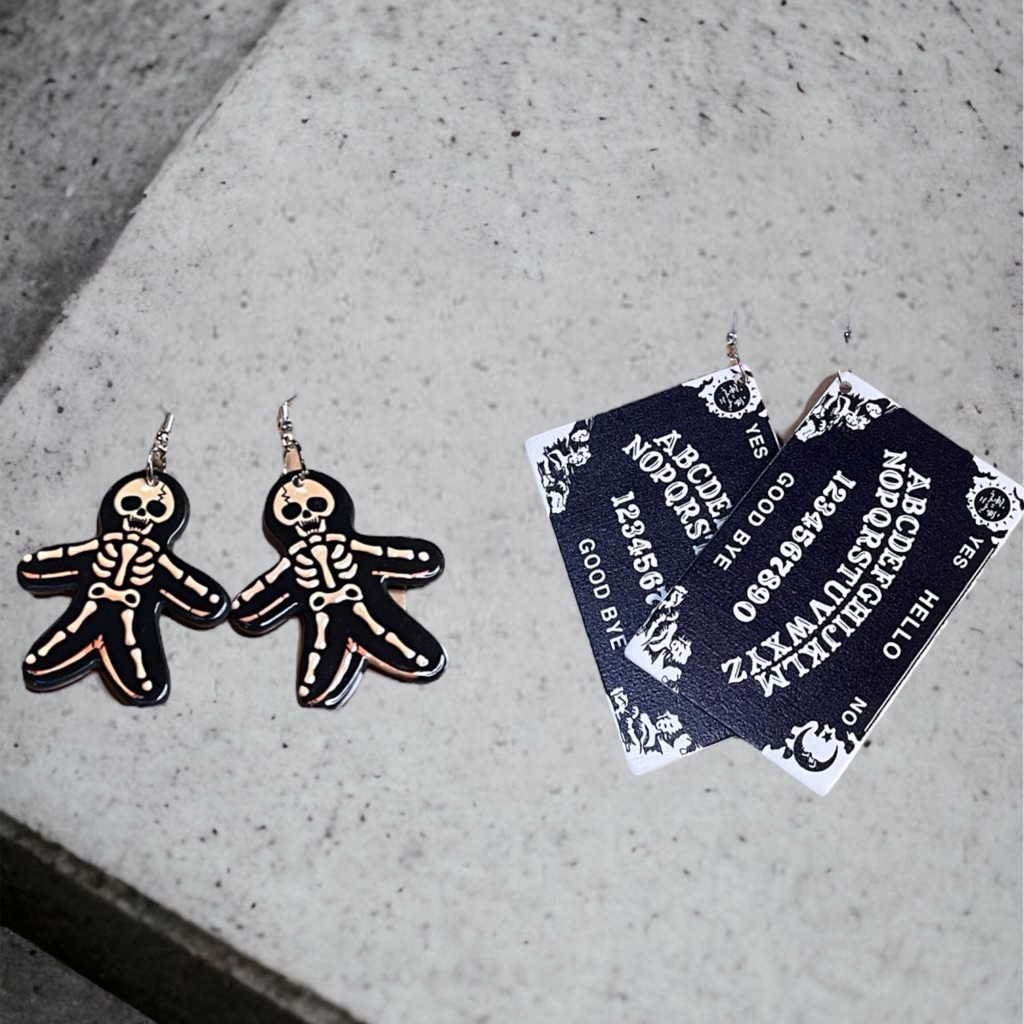 New 2 Pack Bundle Halloween Earrings Ouija Board And Voodoo Skeletons